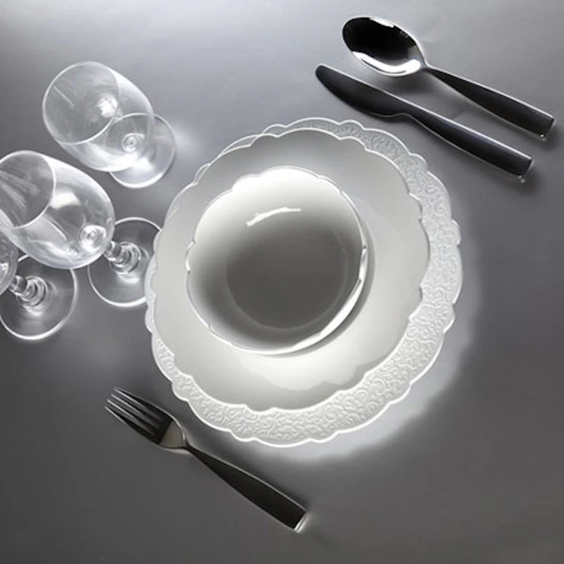 Dressed Dining Plate 27,3 cm, white from Alessi | RoyalDesign.co.uk