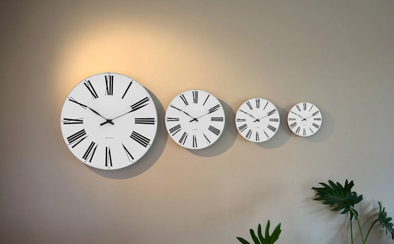 Roman Wall Clock, 290 mm from Arne Jacobsen | RoyalDesign.co.uk