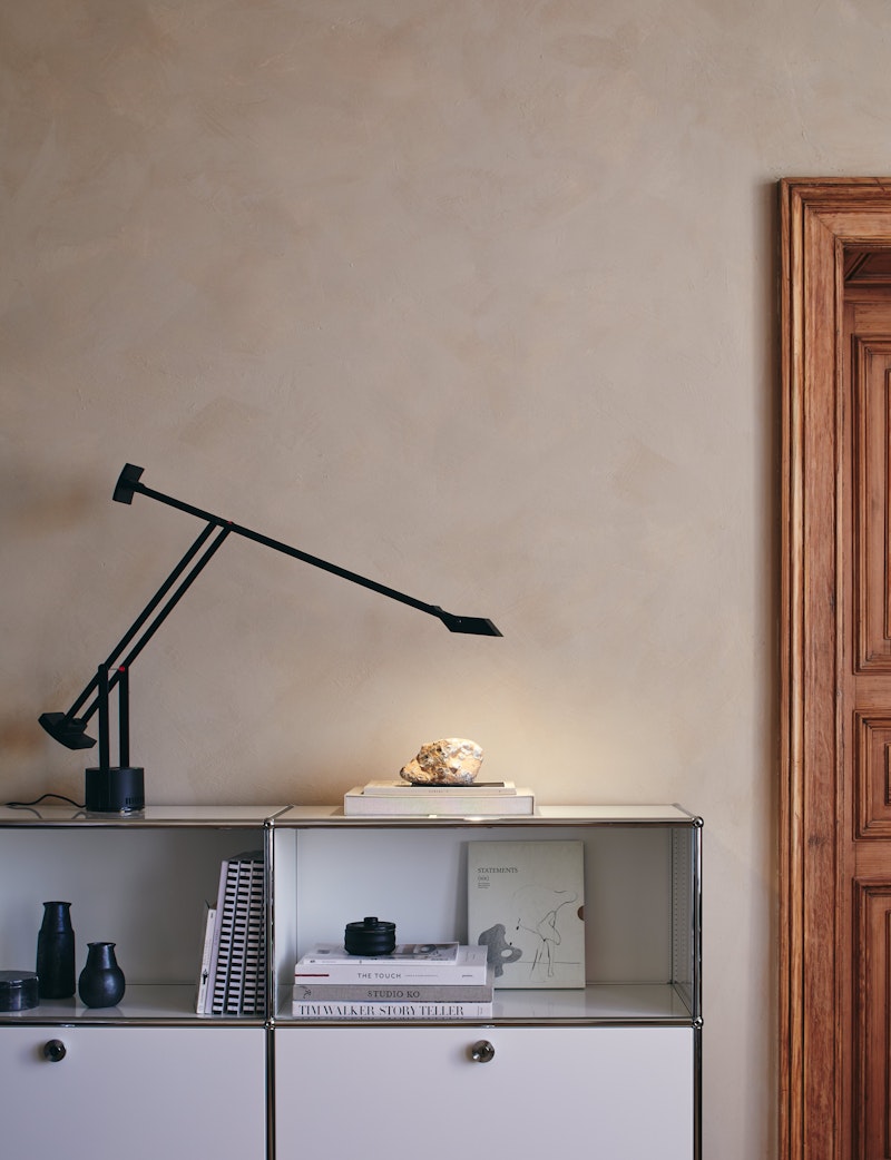 Tizio 35 Table Lamp, Black from Artemide | RoyalDesign.co.uk