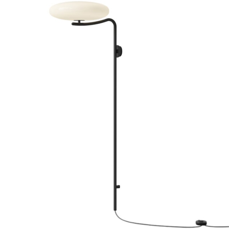 Model 2065 Wall Lamp, White / Black