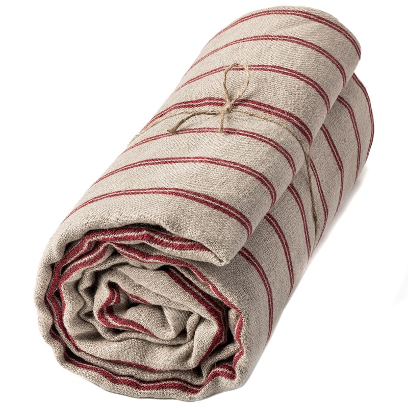 Linåker Table Cloth 138x250 cm, Red