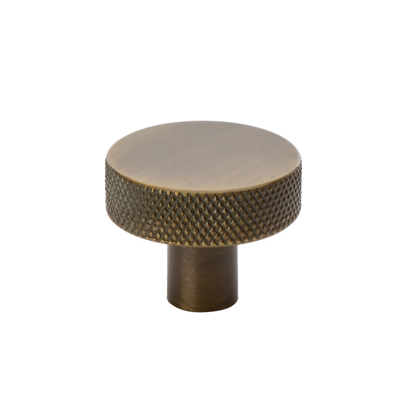 Flat Knob 32, Antique Bronze