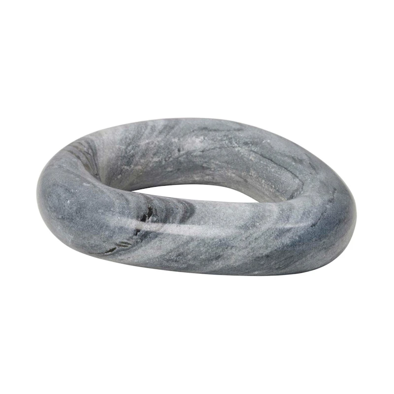 Elsa Trivet, Black Marble