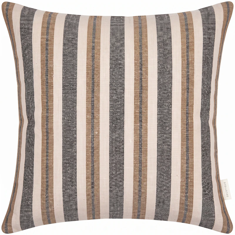 Basset Cushion 50x50 cm