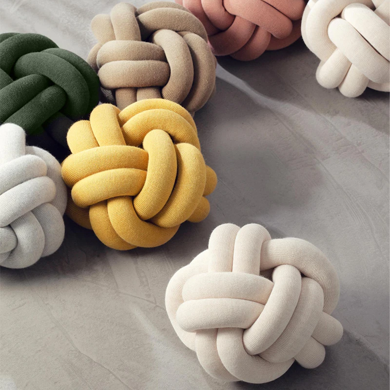 Knot Cushion, Light Grey | RoyalDesign.co.uk