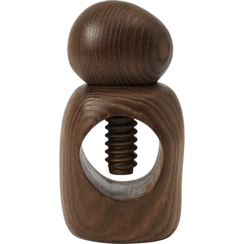 Cairn Nutcracker, Dark Brown