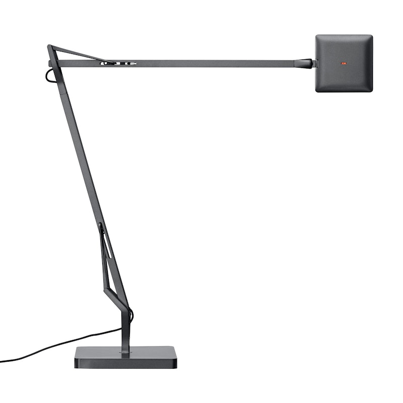 Kelvin Edge Table Lamp, Titan