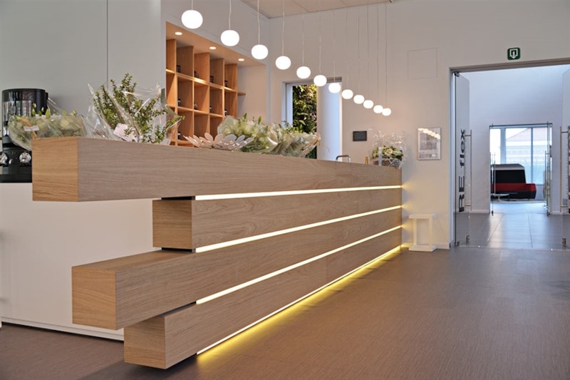 Flos mini glo ball pendant sales
