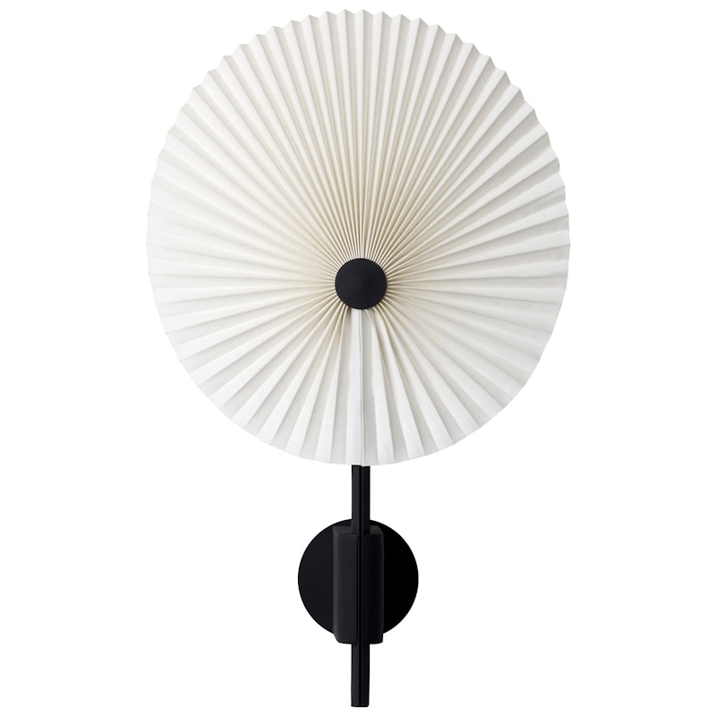 Liris Wall Lamp, Black