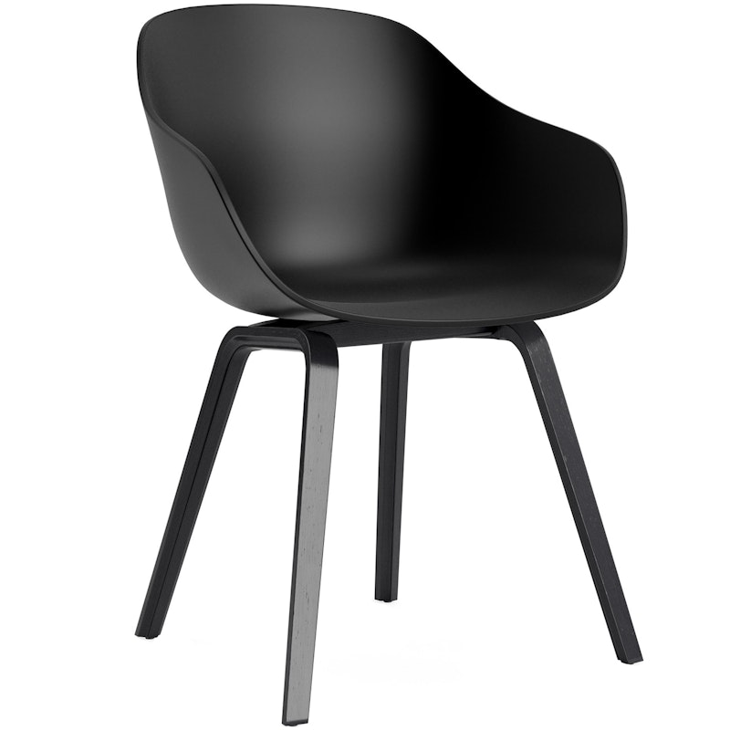 AAC 222 2.0 Armchair, Black Lacquered Oak / Black