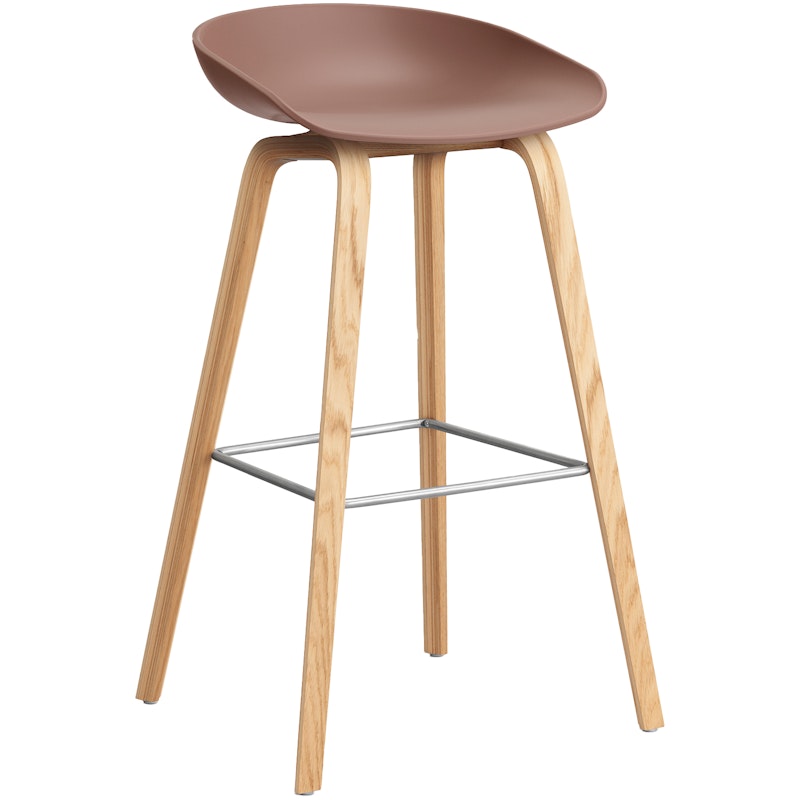 AAS 32 2.0 Bar Stool 75 cm, Lacquered Oak / Soft Brick