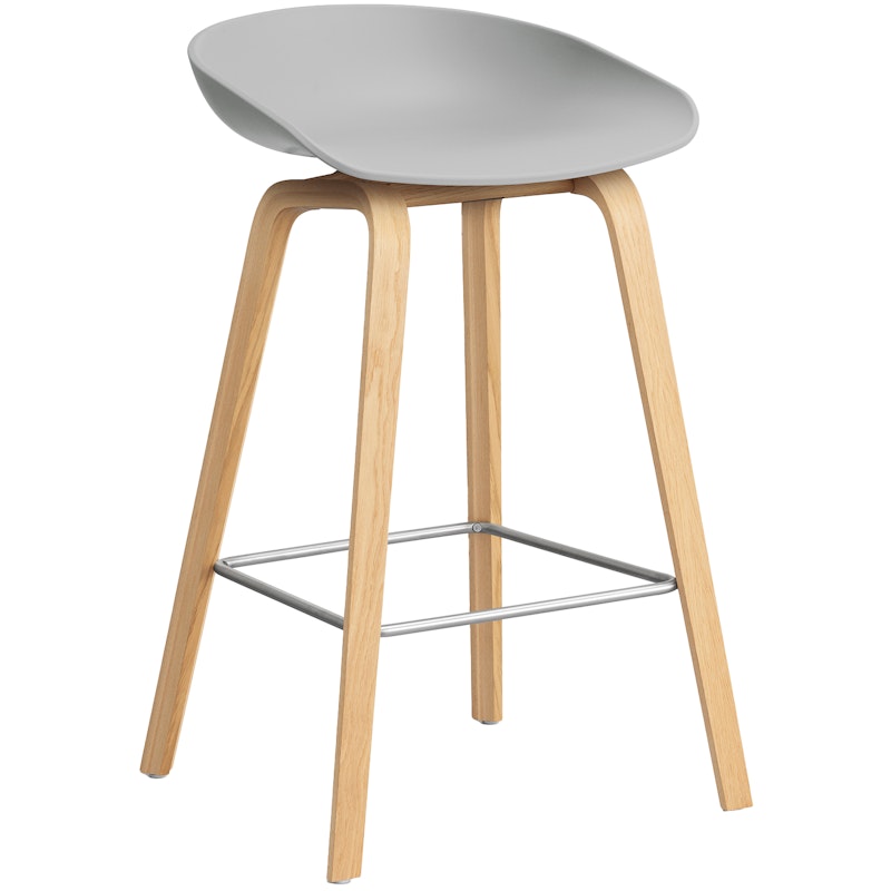 AAS 32 2.0 Bar Stool 65 cm, Lacquered Oak / Concrete Grey