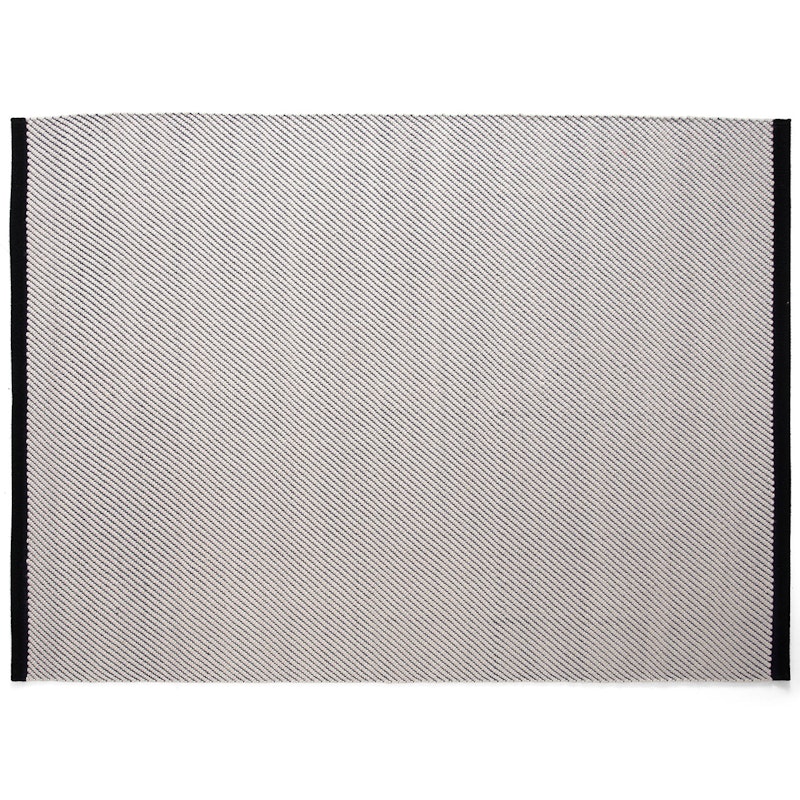 Bias Rug 140x200 cm, Black