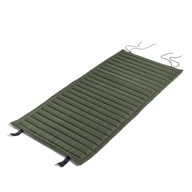Palissade Cushion Quilted Lounge Chair Low, Olive