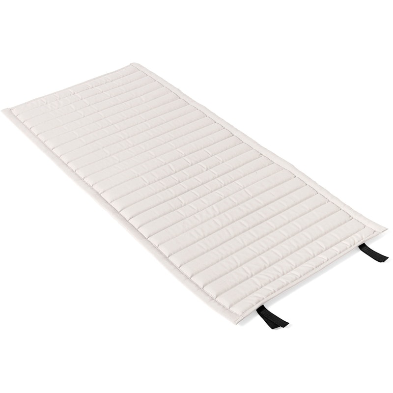 Palissade Cushion Quilted Lounge Chair Low, Cream White