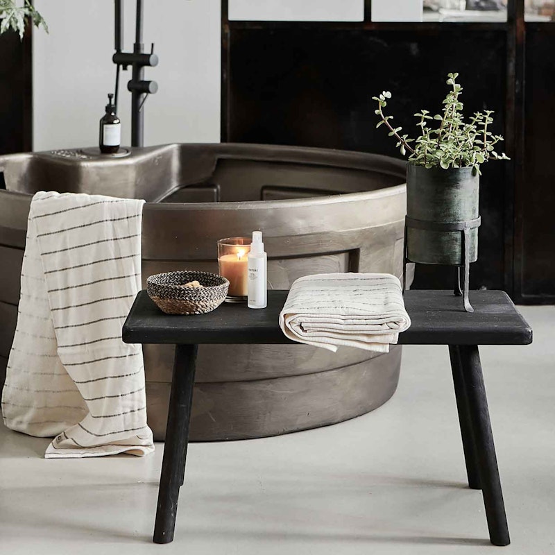 Narrow black bench discount