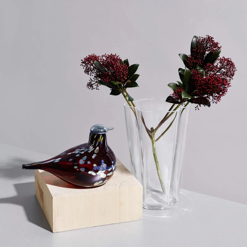 Birds By Toikka Ruby Bird, Cranberries | RoyalDesign.co.uk