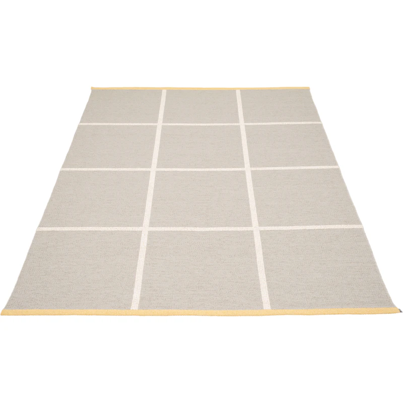 Criss Plastic Rug Linen / Vanilla / Pale Yellow, 180x260 cm