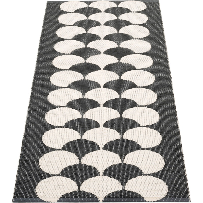 Poppy Rug Black/Vanilla, 70x150 cm