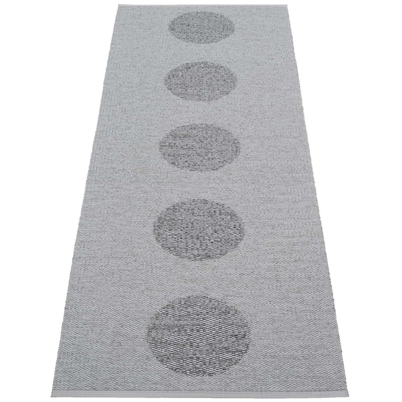 Vera 2.0 Rug Grey / Granite Metallic, 70x200 cm