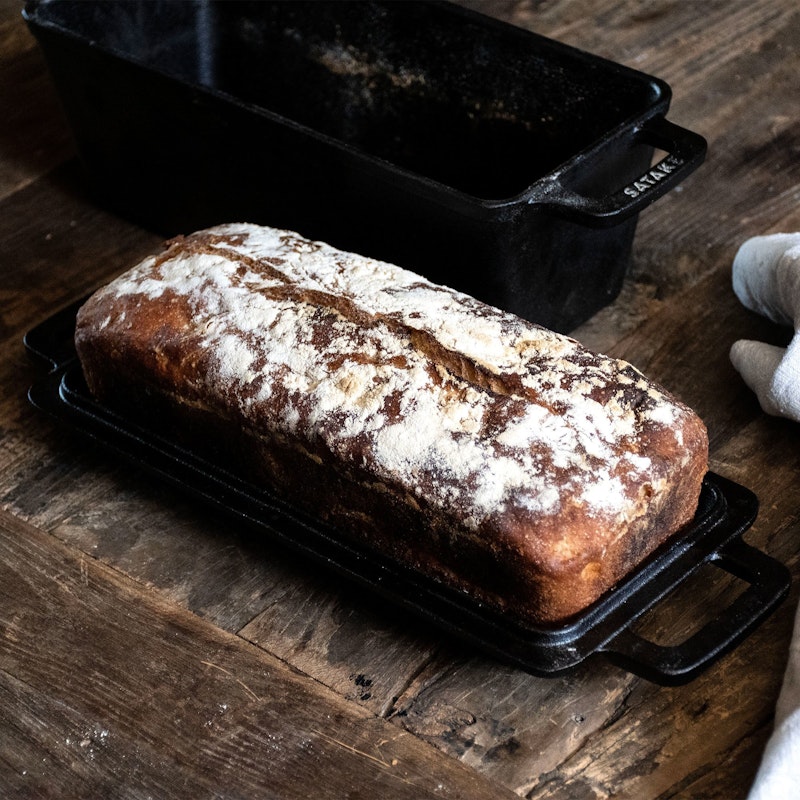 loaf pan date loaf round tin