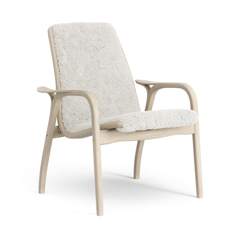 Laminett Armchair Sheepskin, White pigmented Lacquered oak / Off-white
