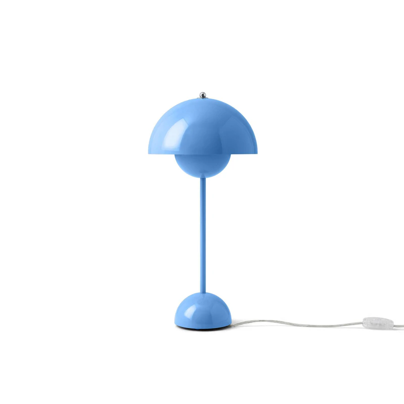 Flowerpot VP3 Table Lamp, Swim Blue