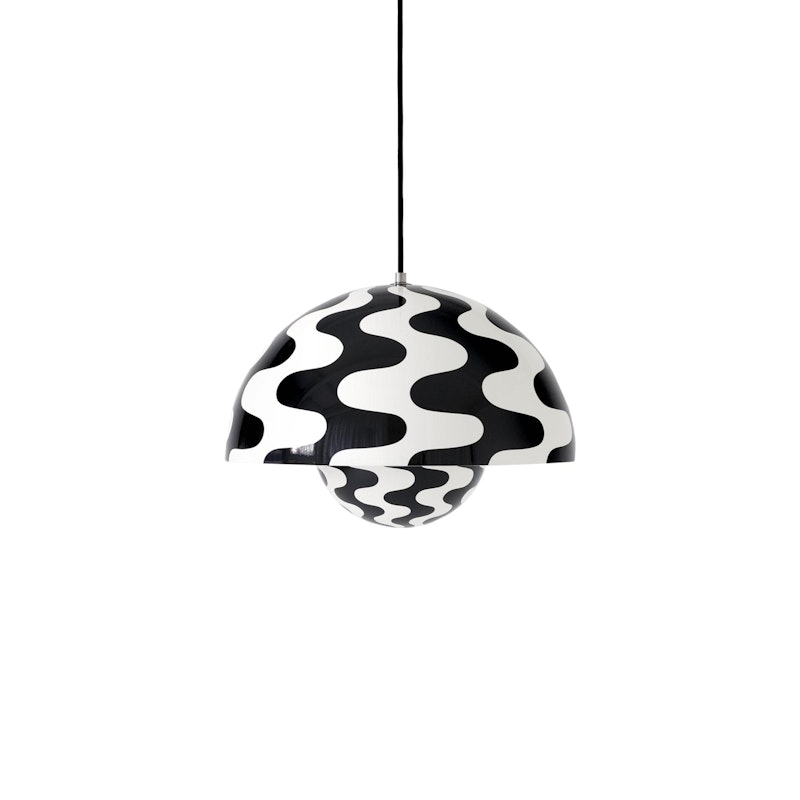 Flowerpot VP7 Pendant, Black/White