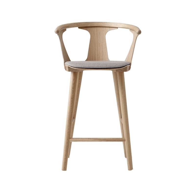 In Between Bar Stool Sk8, Oiled Oak / Fiord 251