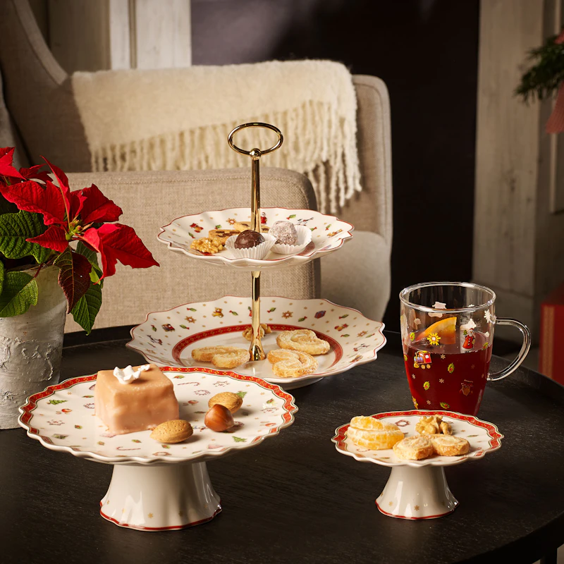 Toy's Delight Cake Plate, 28 cm | RoyalDesign.co.uk